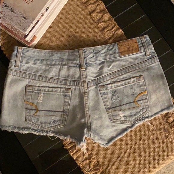 American Eagle micro denim shorts - Picture 2 of 6